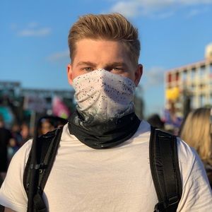 Meet your Posher, Jake